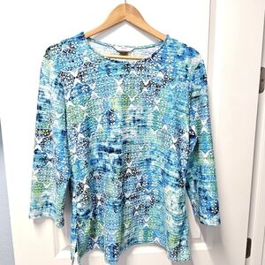 Alia Plus 1X Blue Green Medallion Tile Textured Knit 3/4 Sleeve Pullover Top